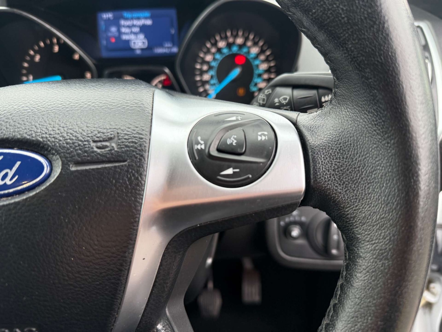 Used Ford Kuga 2014 for sale - 77802748: Photo 39