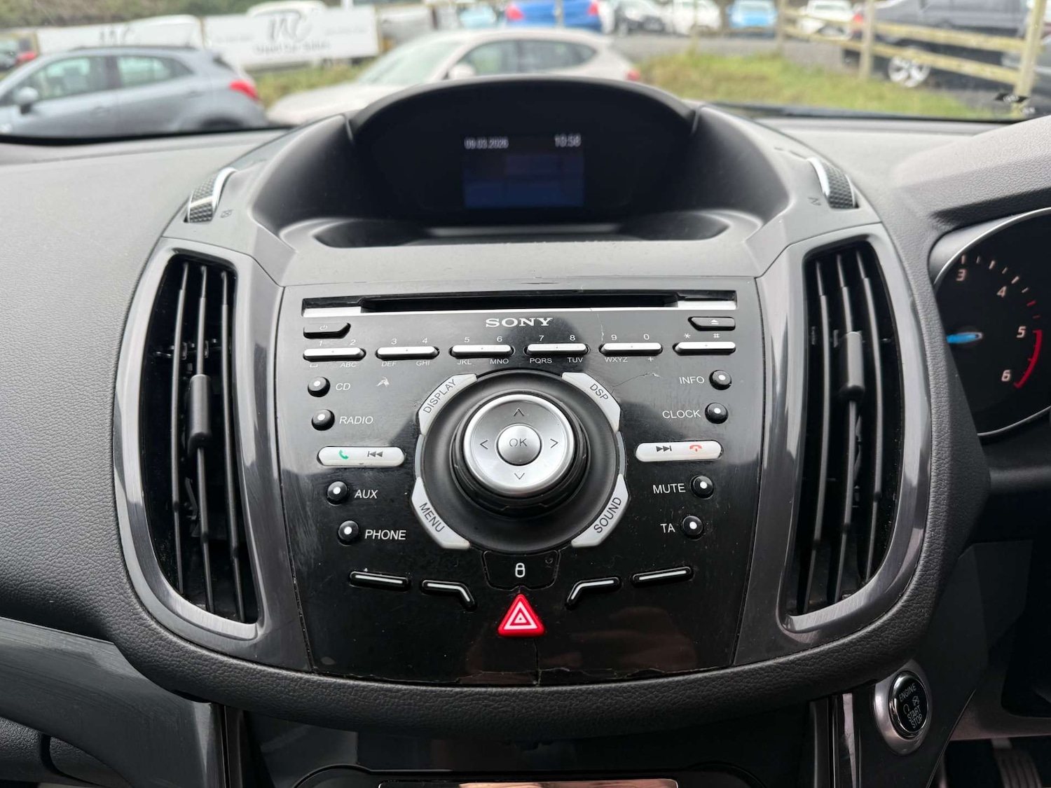 Used Ford Kuga 2014 for sale - 77802748: Photo 46