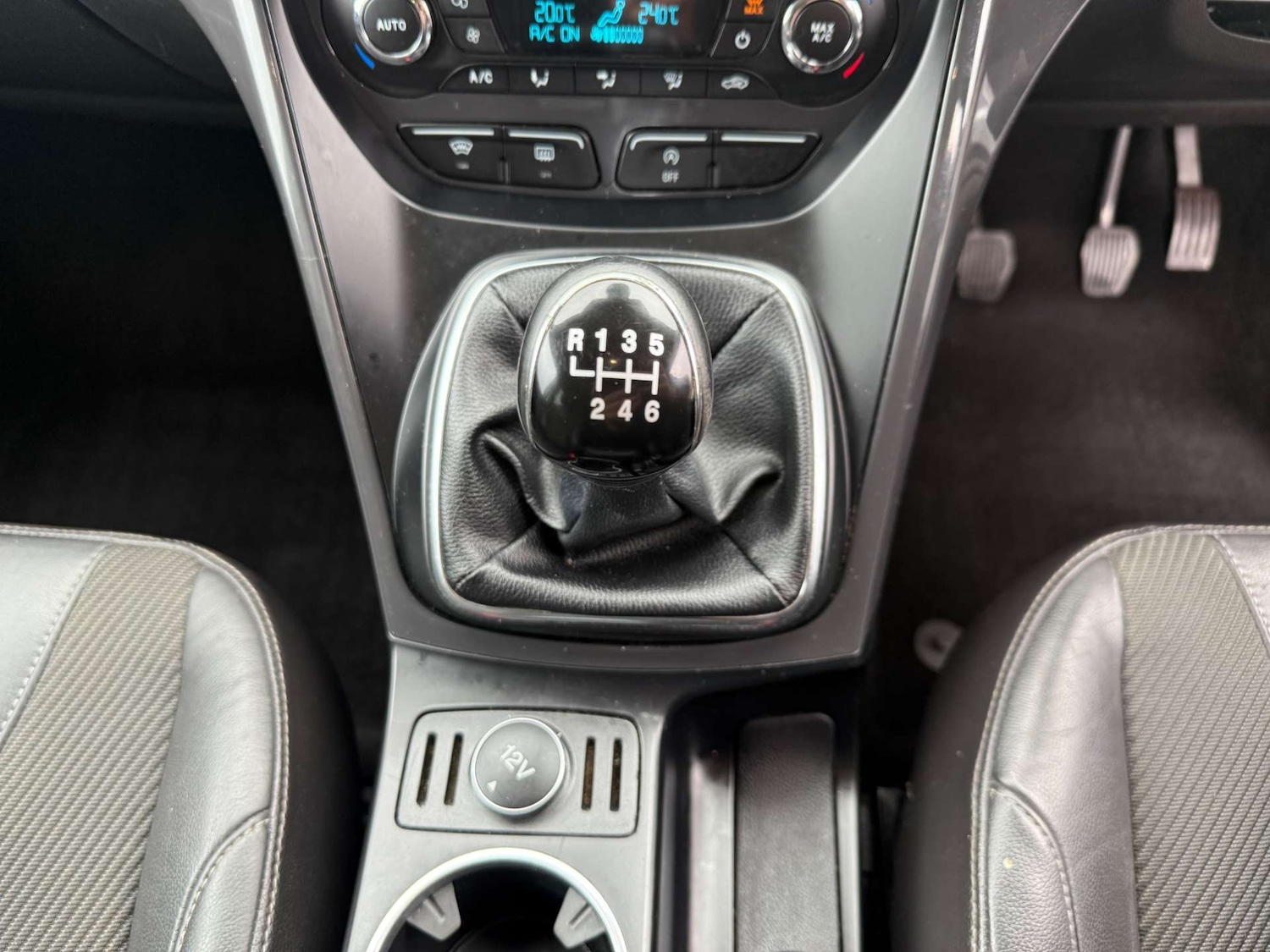 Used Ford Kuga 2014 for sale - 77802748: Photo 52