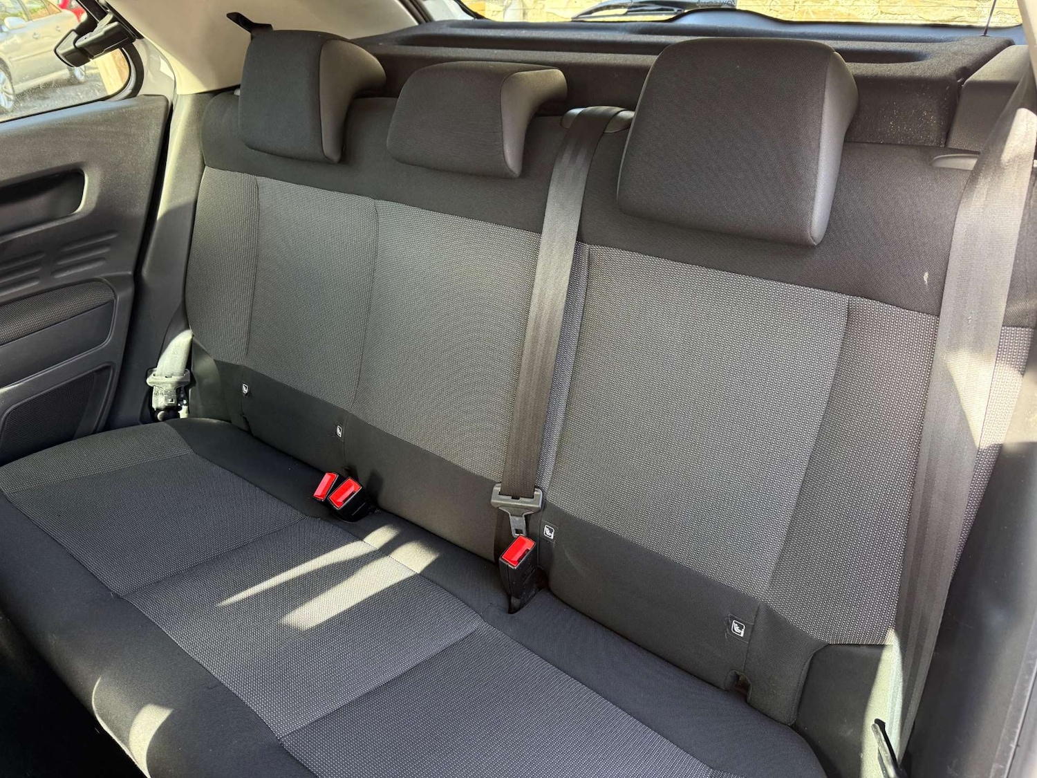 Used Citroen C4 Cactus 2015 for sale - 78066680: Photo 25