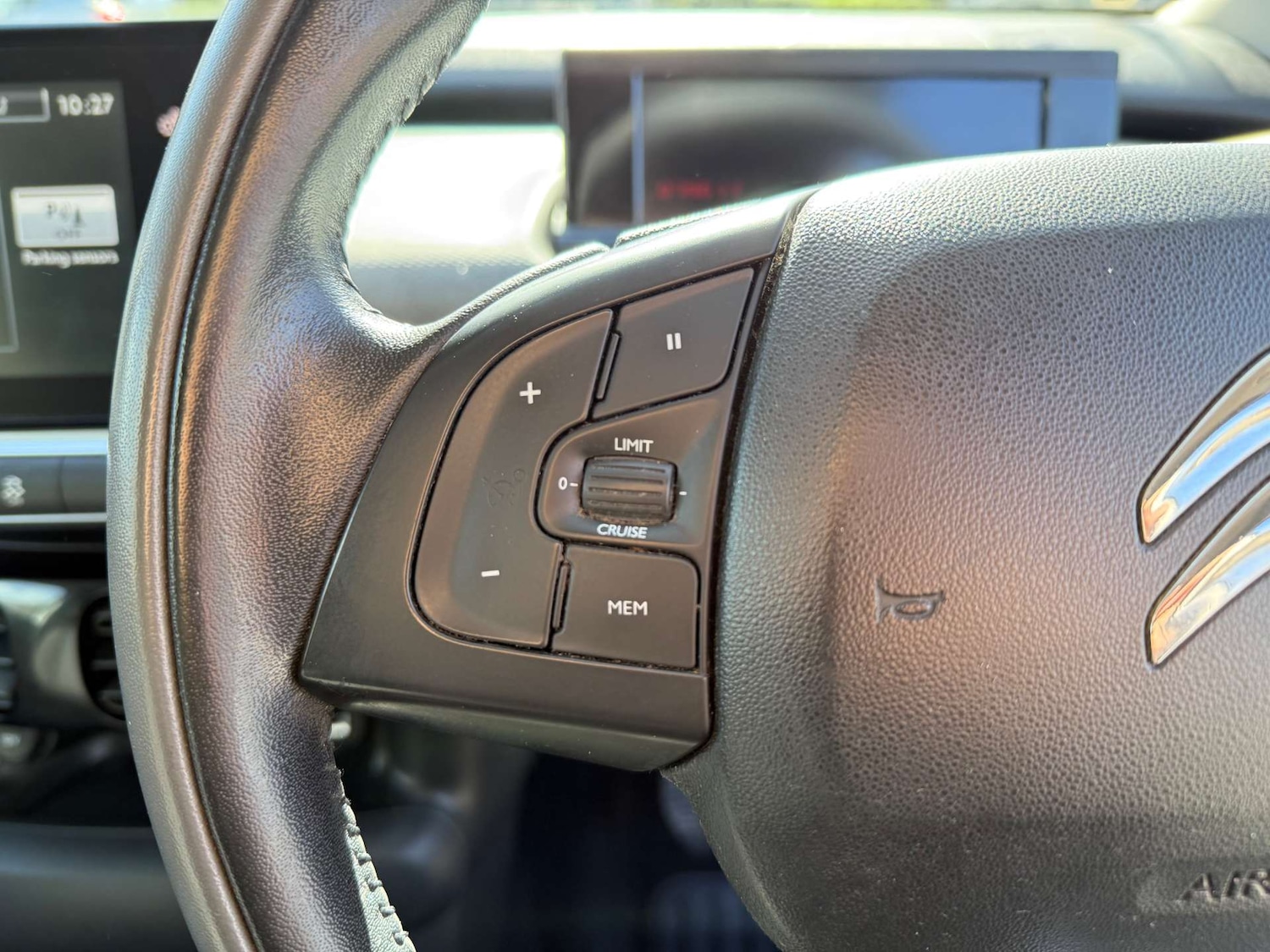 Used Citroen C4 Cactus 2015 for sale - 78066680: Photo 35