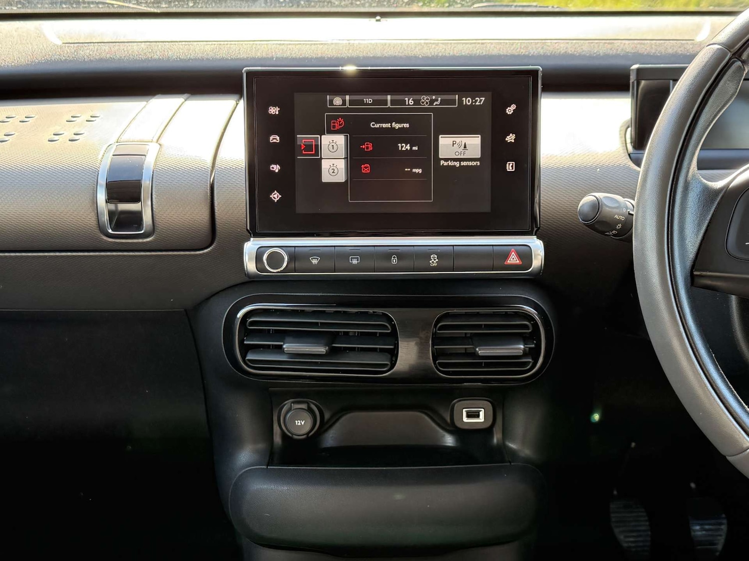 Used Citroen C4 Cactus 2015 for sale - 78066680: Photo 40