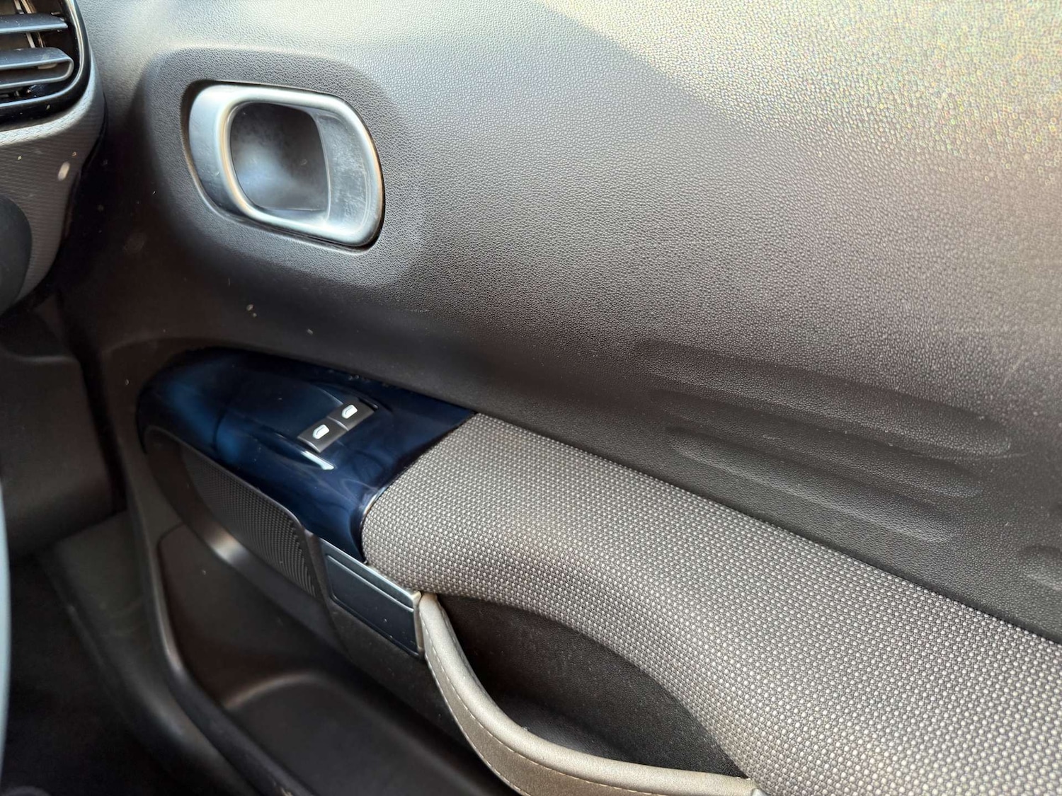 Used Citroen C4 Cactus 2015 for sale - 78066680: Photo 51