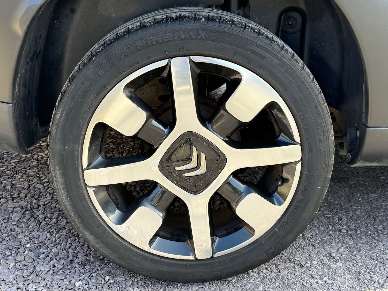 Used Citroen C4 Cactus 2015 for sale - 78066680: Photo 57