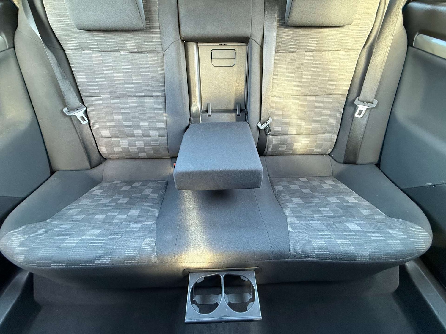 Used Vauxhall Vectra 2008 for sale - 78064643: Photo 27