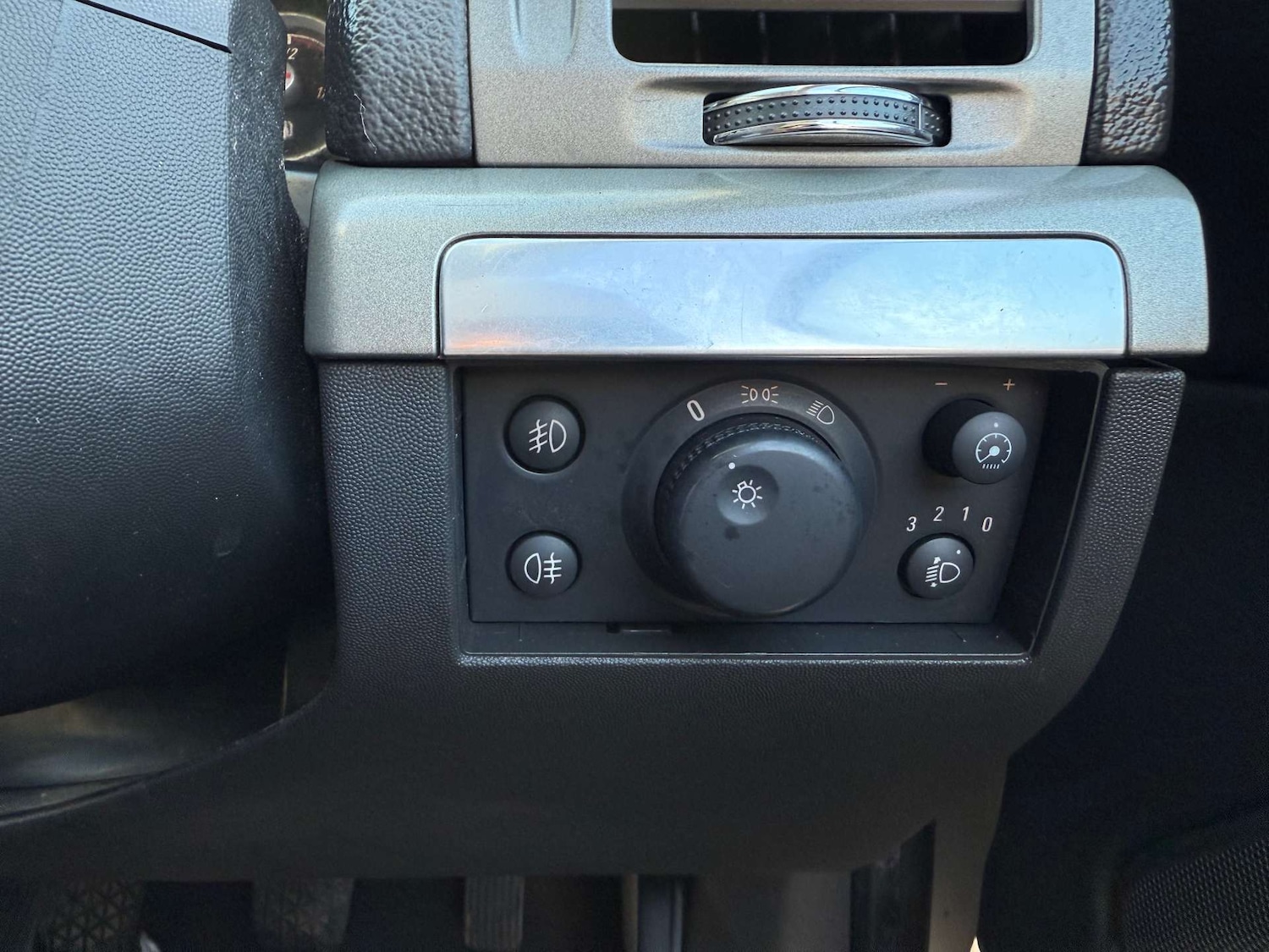 Used Vauxhall Vectra 2008 for sale - 78064643: Photo 51