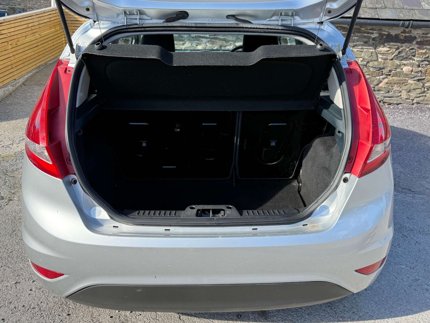 Used Ford Fiesta 2009 for sale - 76600756: Photo 47