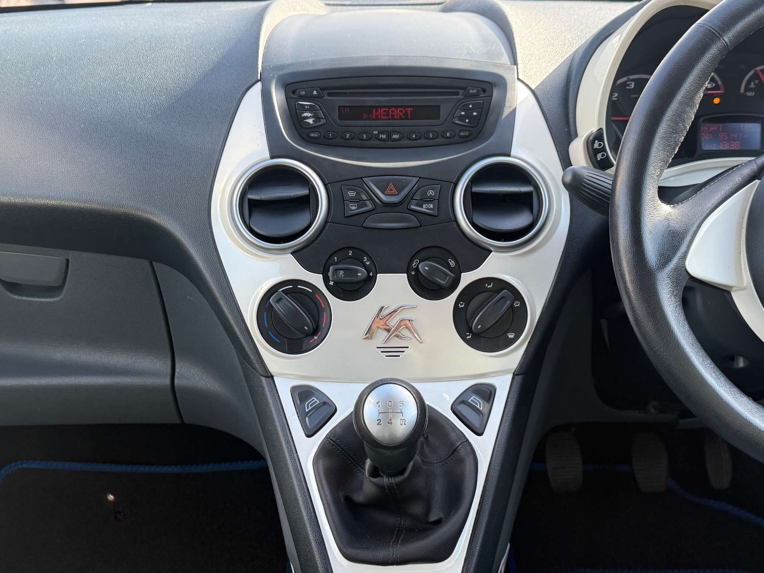 Used Ford Ka 2014 for sale - 77833236: Photo 33