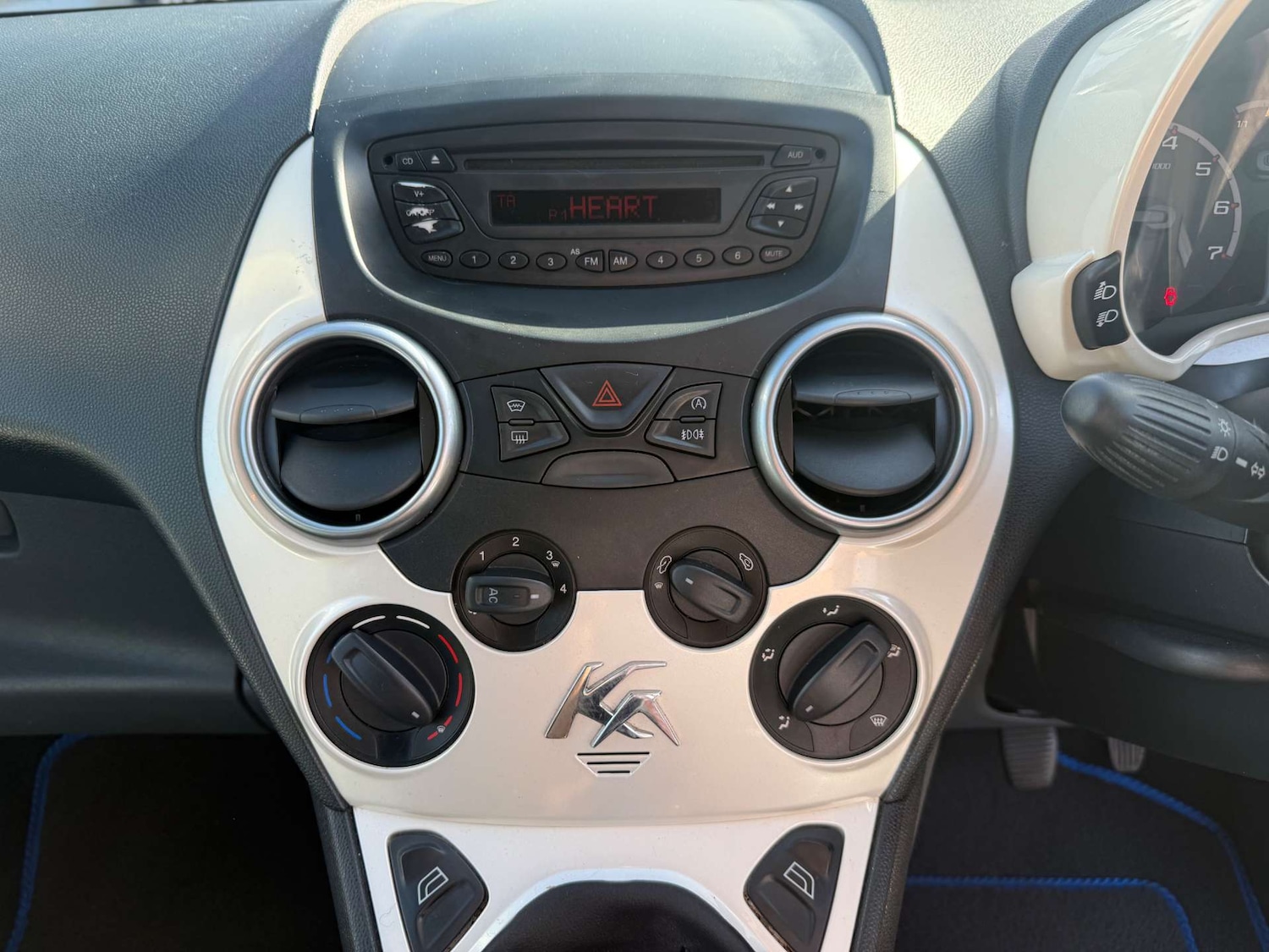 Used Ford Ka 2014 for sale - 77833236: Photo 34