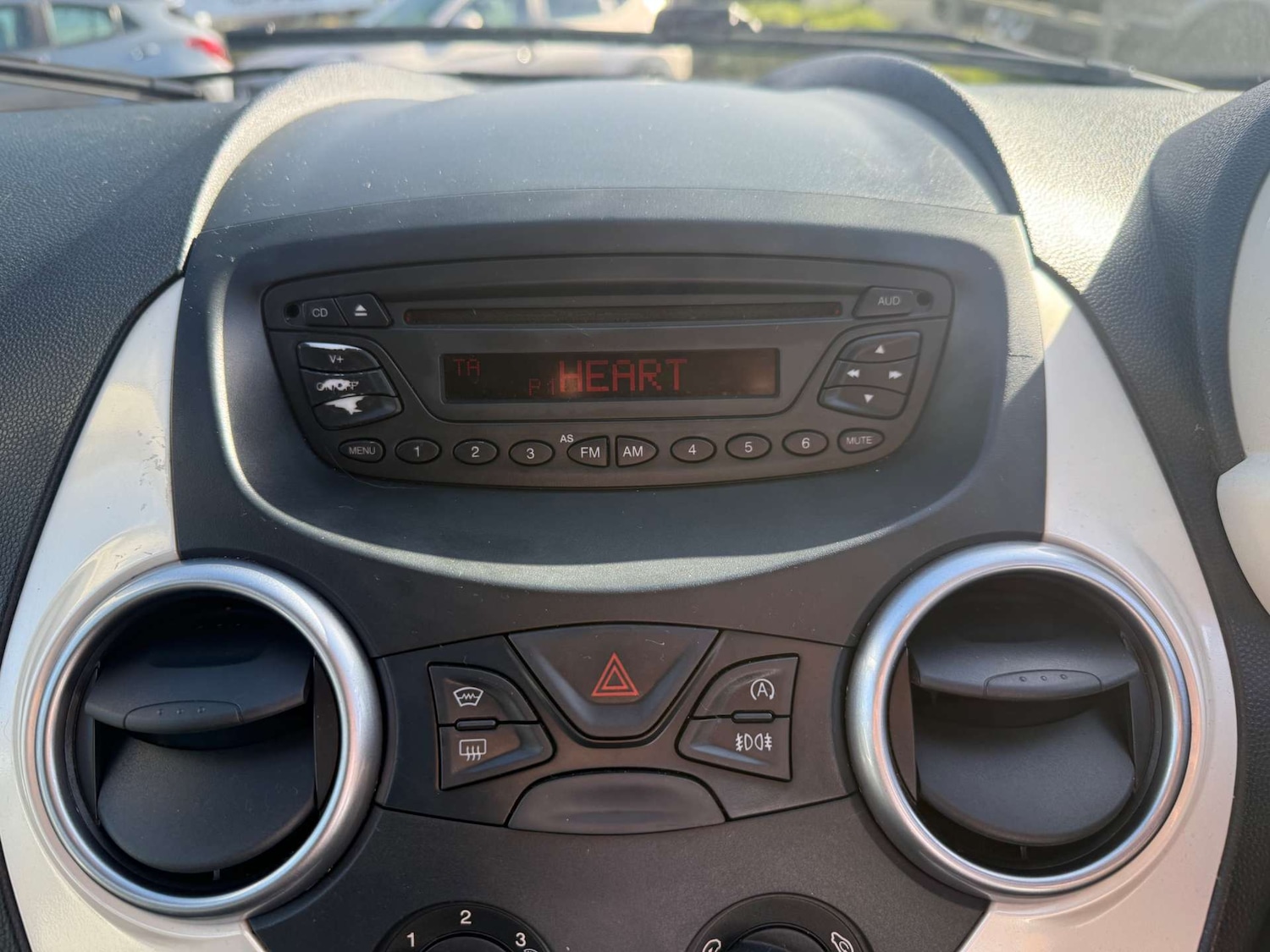 Used Ford Ka 2014 for sale - 77833236: Photo 35