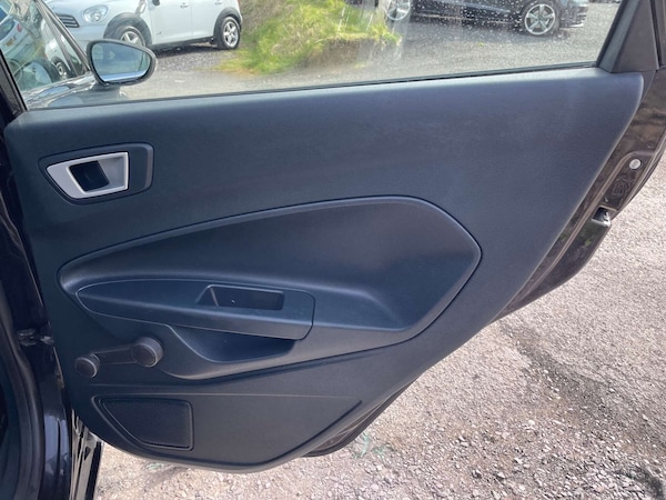 Used Ford Fiesta 2012 for sale - 75095114: Photo 23