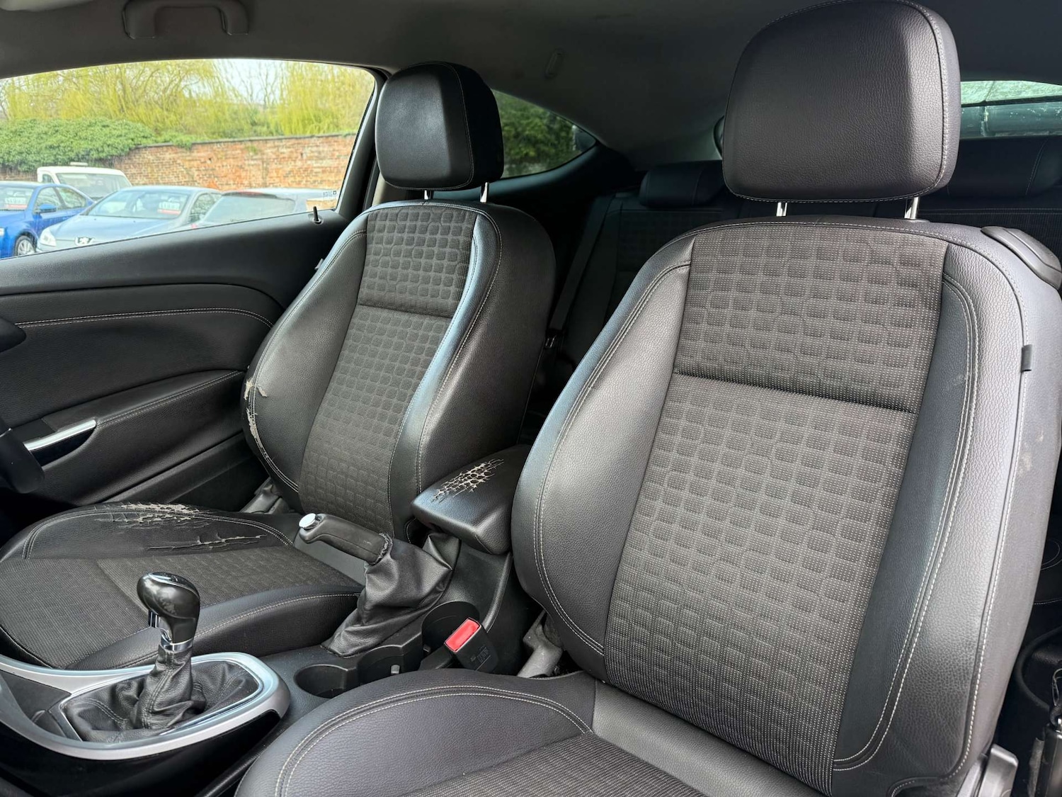 Used Vauxhall Astra GTC 2013 for sale - 77902976: Photo 18