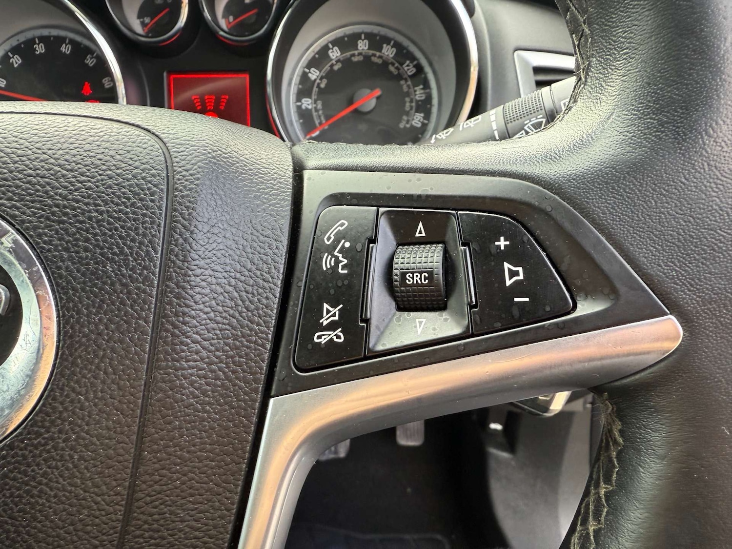 Used Vauxhall Astra GTC 2013 for sale - 77902976: Photo 30