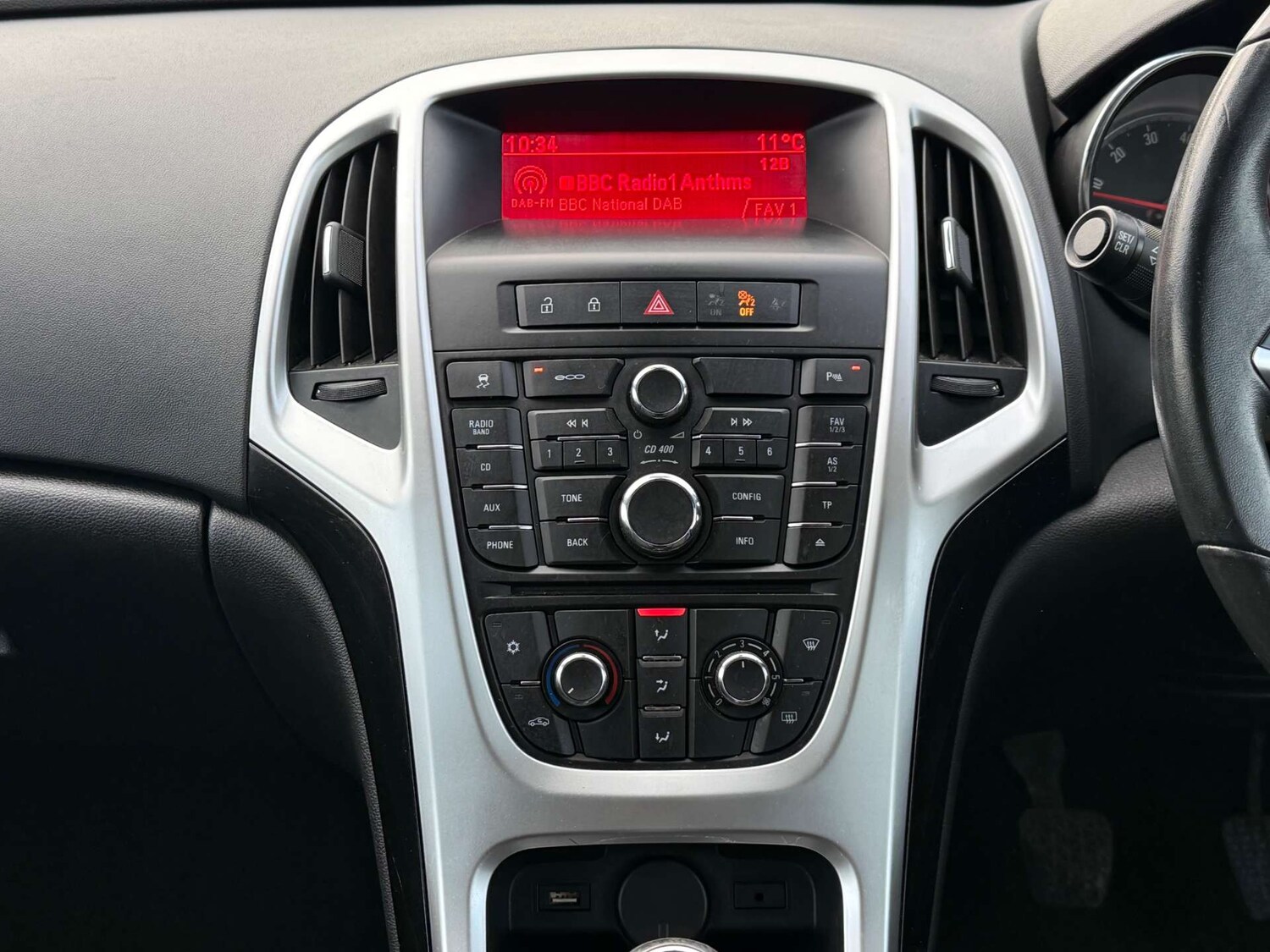 Used Vauxhall Astra GTC 2013 for sale - 77902976: Photo 34