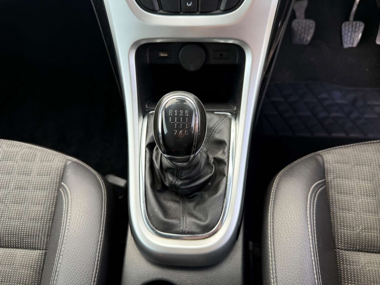 Used Vauxhall Astra GTC 2013 for sale - 77902976: Photo 41