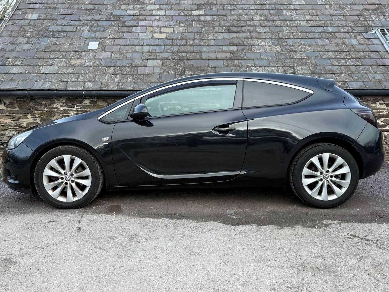 Used Vauxhall Astra GTC 2013 for sale - 77902976: Photo 6