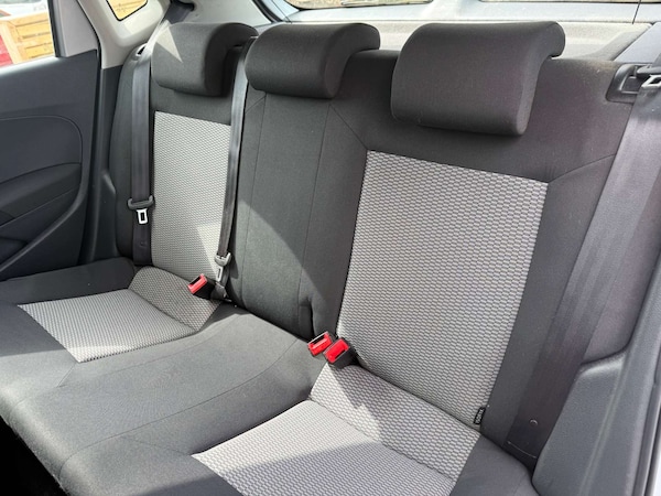 Used Volkswagen Polo 2010 for sale - 75095122: Photo 25