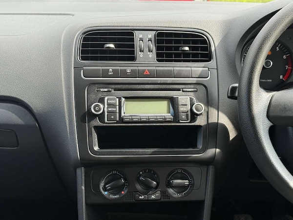 Used Volkswagen Polo 2010 for sale - 75095122: Photo 37