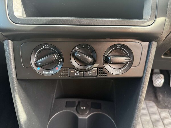 Used Volkswagen Polo 2010 for sale - 75095122: Photo 43