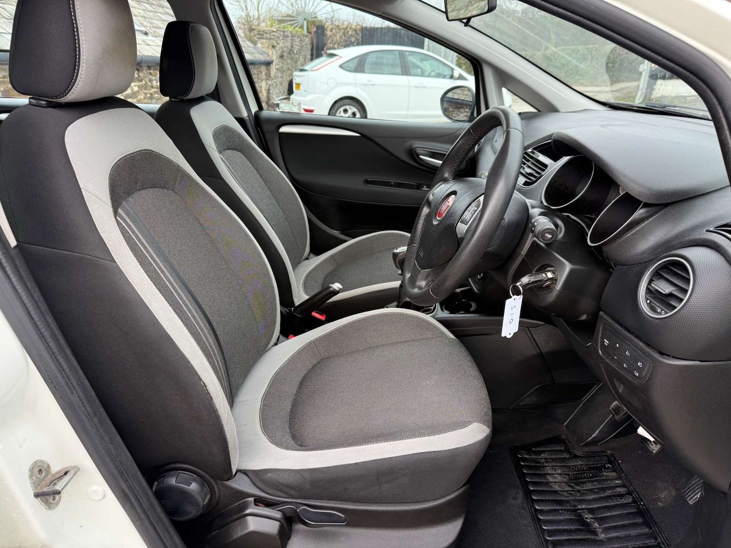 Used Fiat Punto 2012 for sale - 77792540: Photo 14