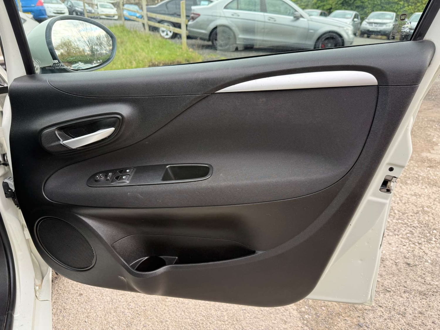 Used Fiat Punto 2012 for sale - 77792540: Photo 15