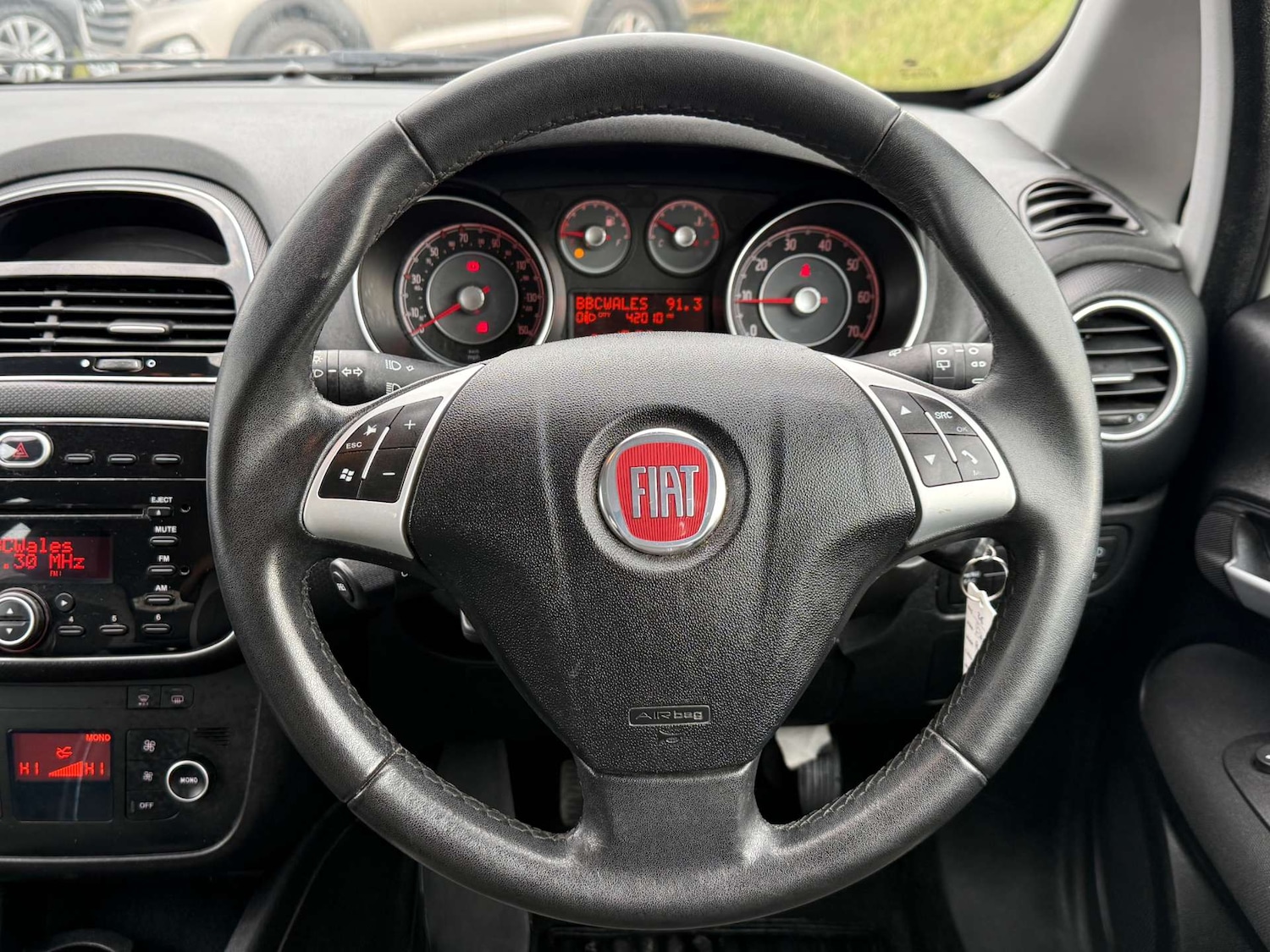 Used Fiat Punto 2012 for sale - 77792540: Photo 34