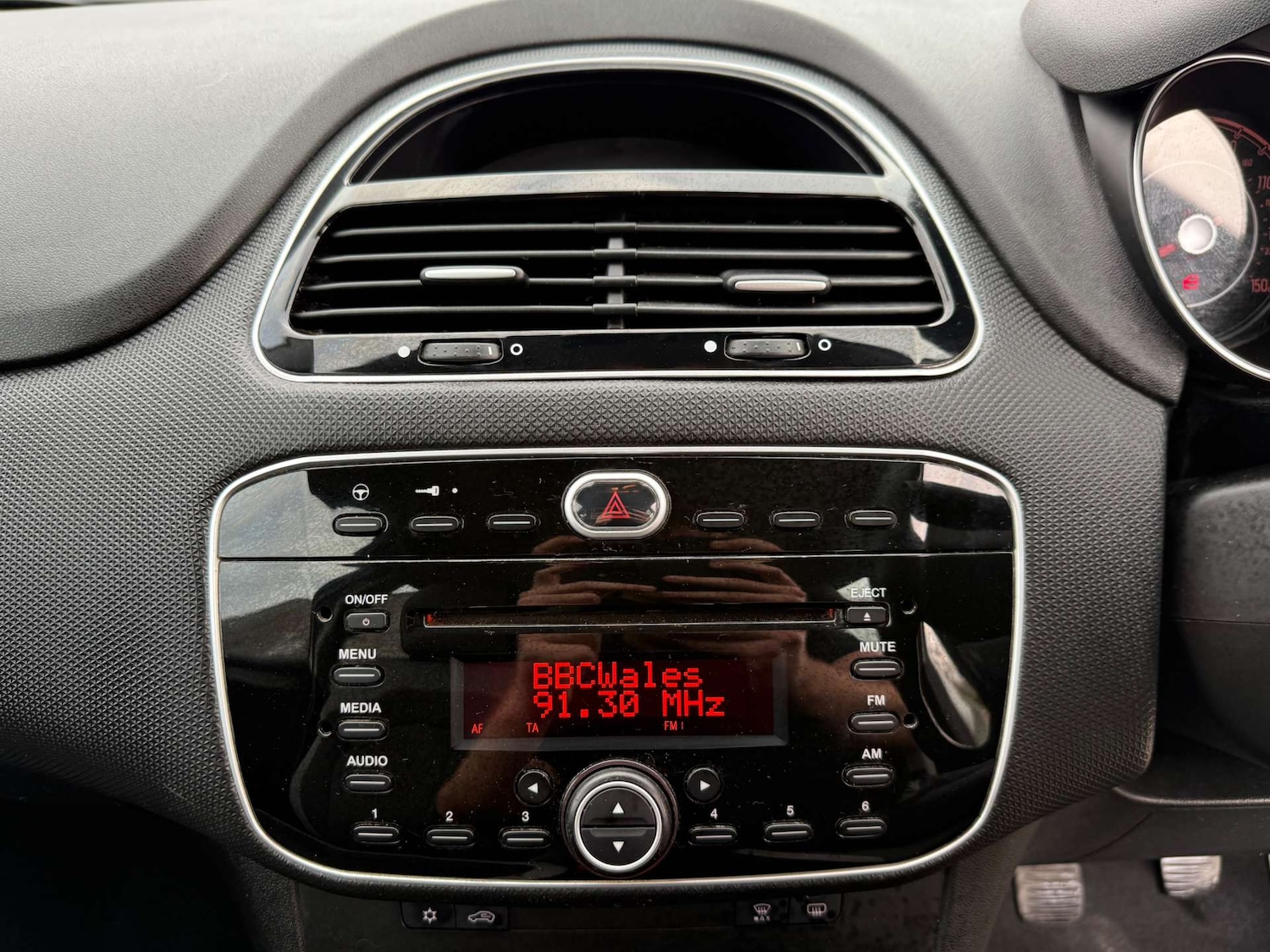 Used Fiat Punto 2012 for sale - 77792540: Photo 41