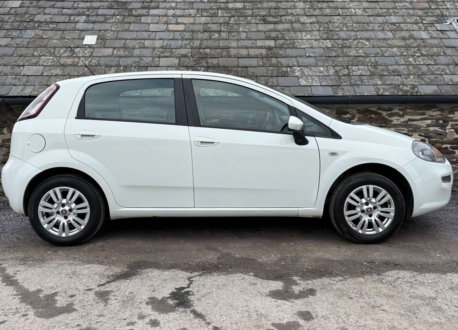 Used Fiat Punto 2012 for sale - 77792540: Photo 7
