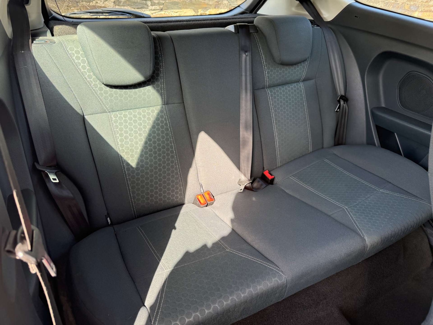 Used Ford Fiesta 2011 for sale - 78066705: Photo 15