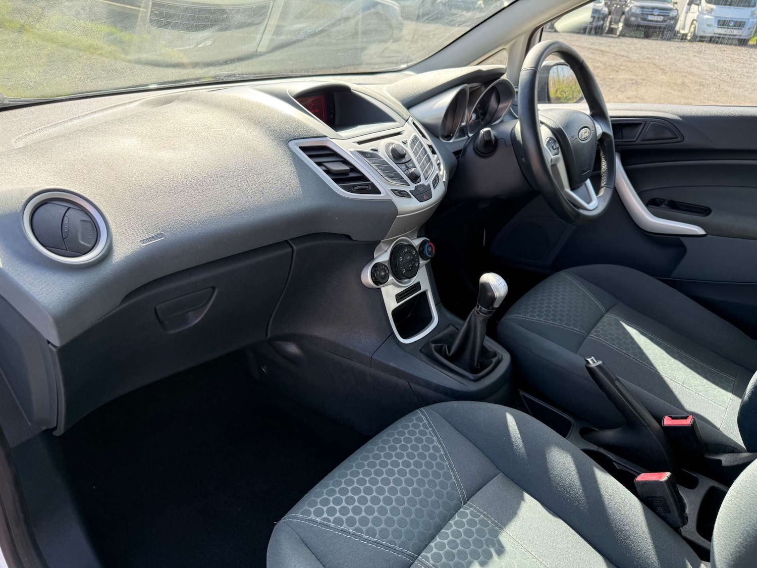 Used Ford Fiesta 2011 for sale - 78066705: Photo 17