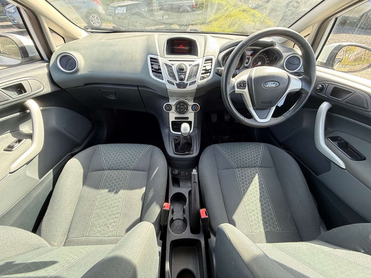 Used Ford Fiesta 2011 for sale - 78066705: Photo 24