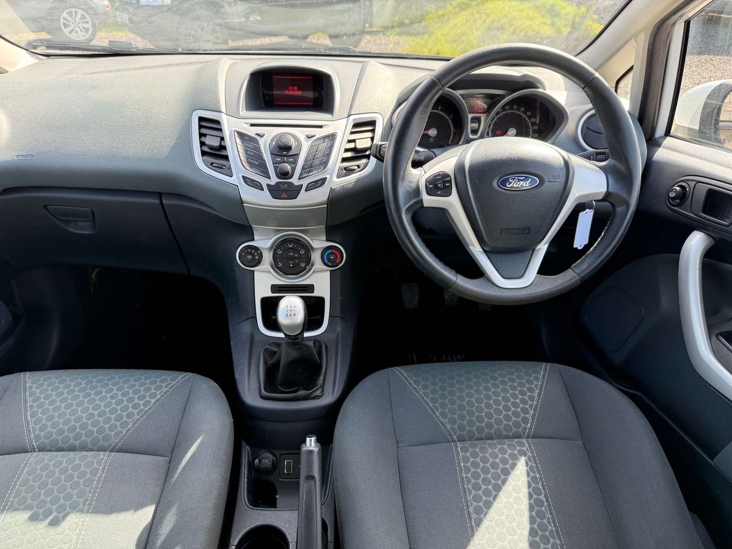 Used Ford Fiesta 2011 for sale - 78066705: Photo 25