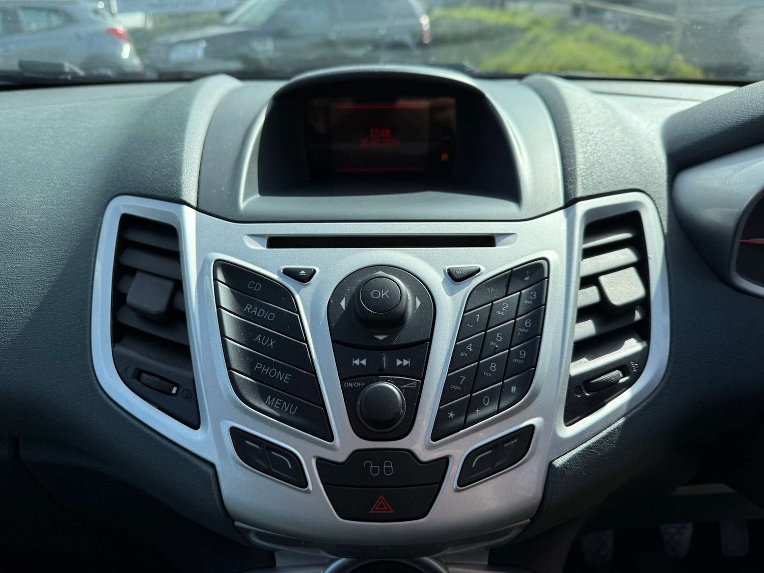 Used Ford Fiesta 2011 for sale - 78066705: Photo 35