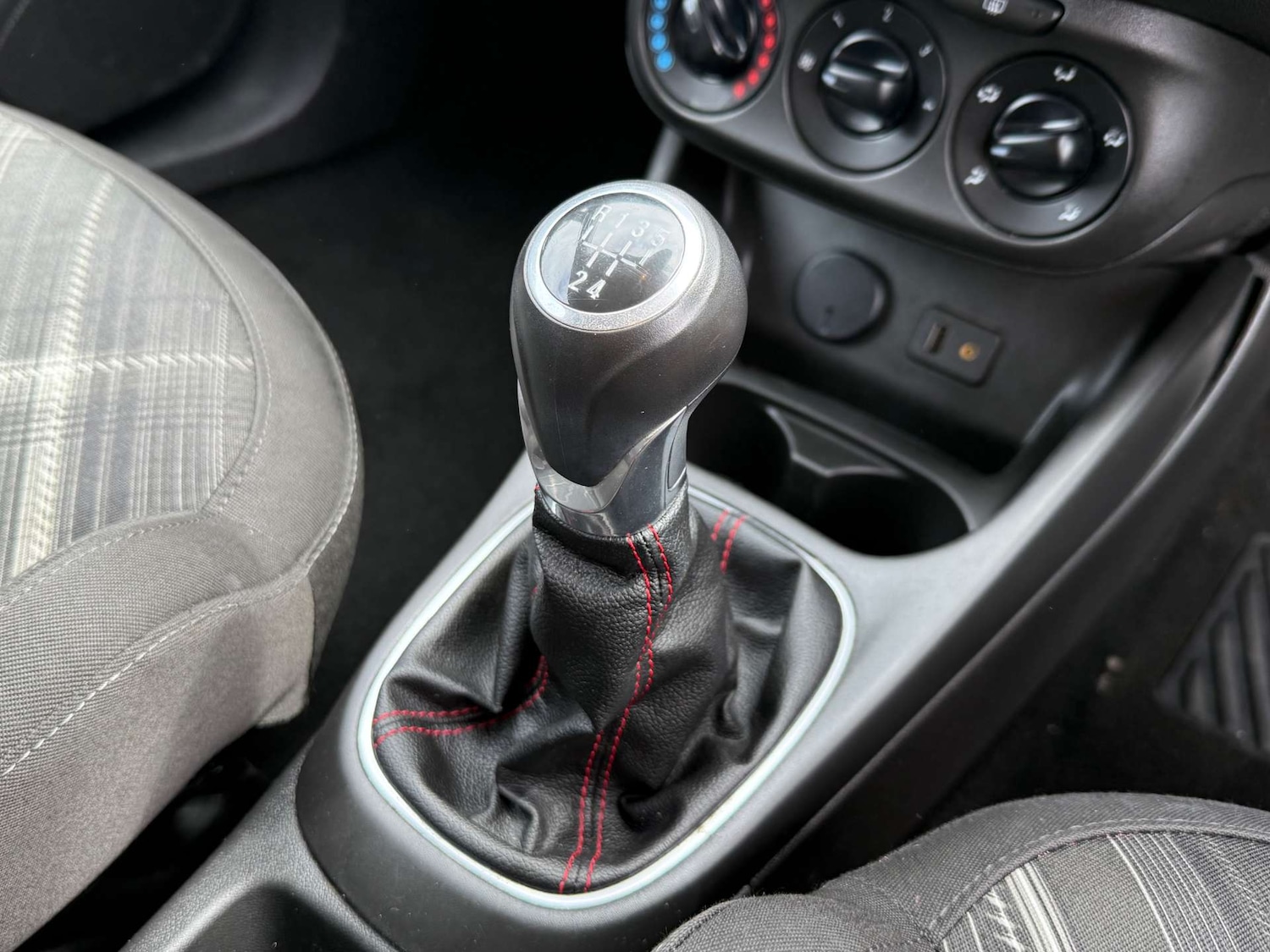 Used Vauxhall Corsa 2015 for sale - 76601282: Photo 44