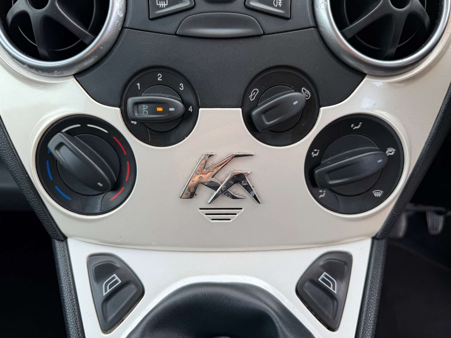 Used Ford Ka 2010 for sale - 77210013: Photo 35