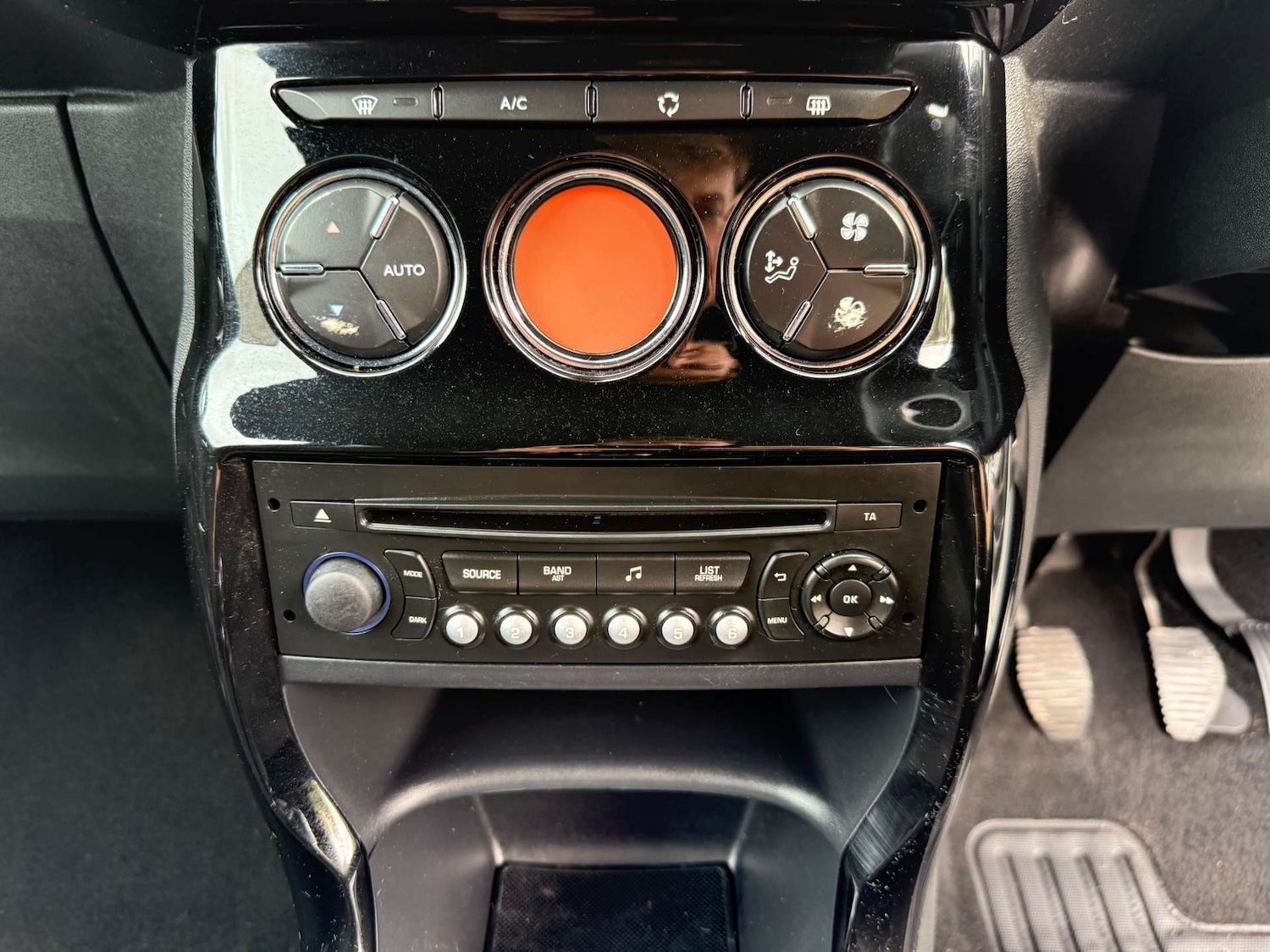 Vehicle 36