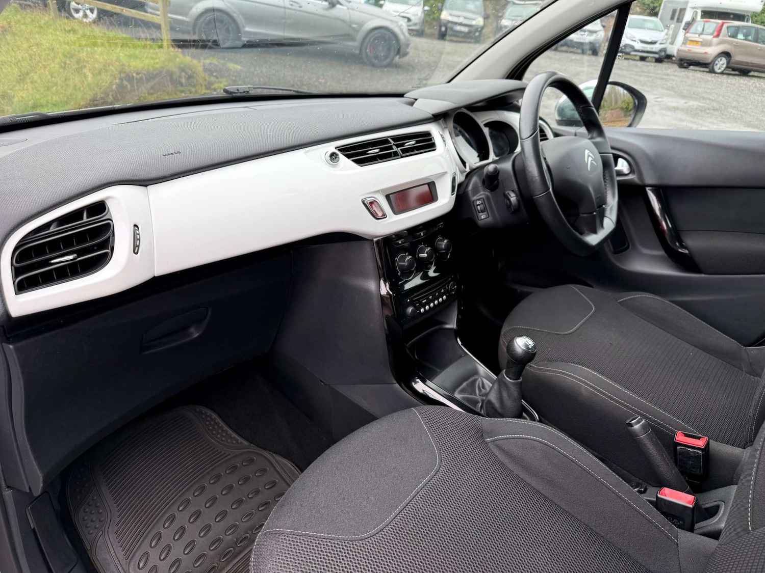 Used Citroen C3 2013 for sale - 77715623: Photo 20