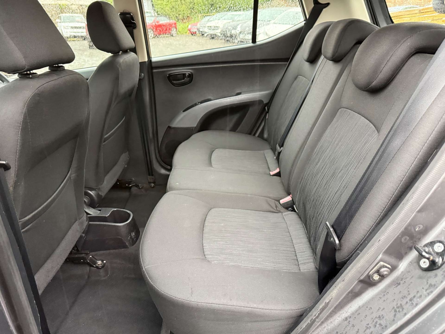 Used Hyundai i10 2011 for sale - 76478917: Photo 20