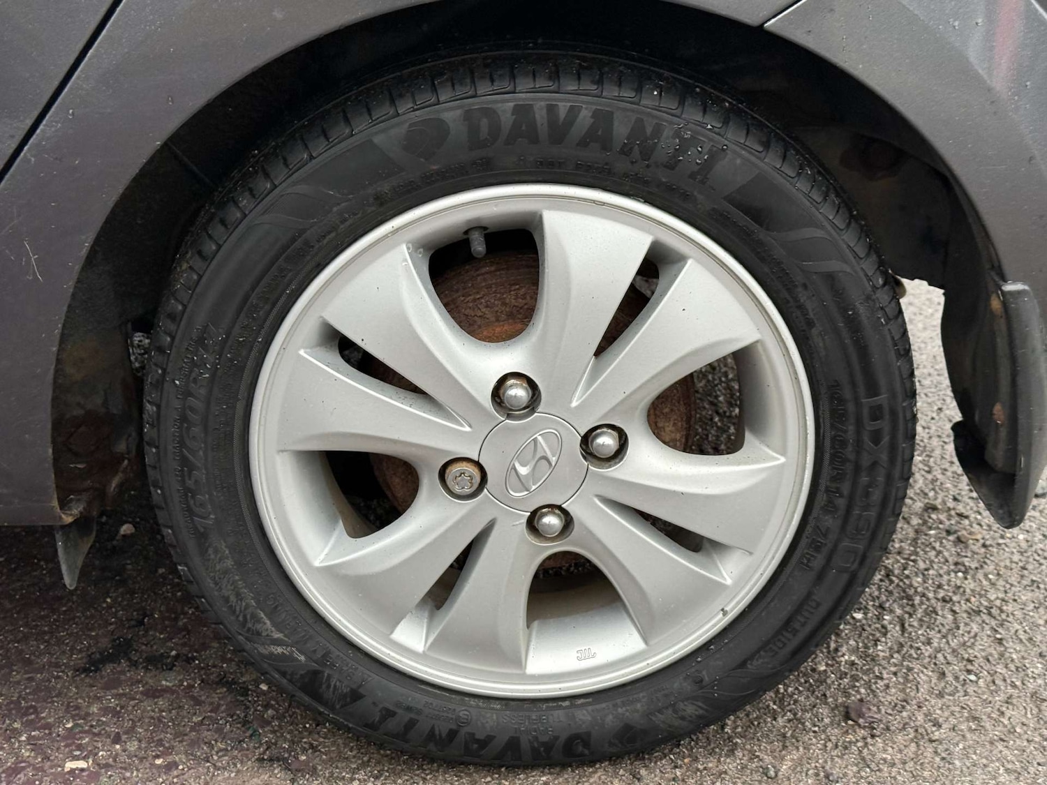 Used Hyundai i10 2011 for sale - 76478917: Photo 47