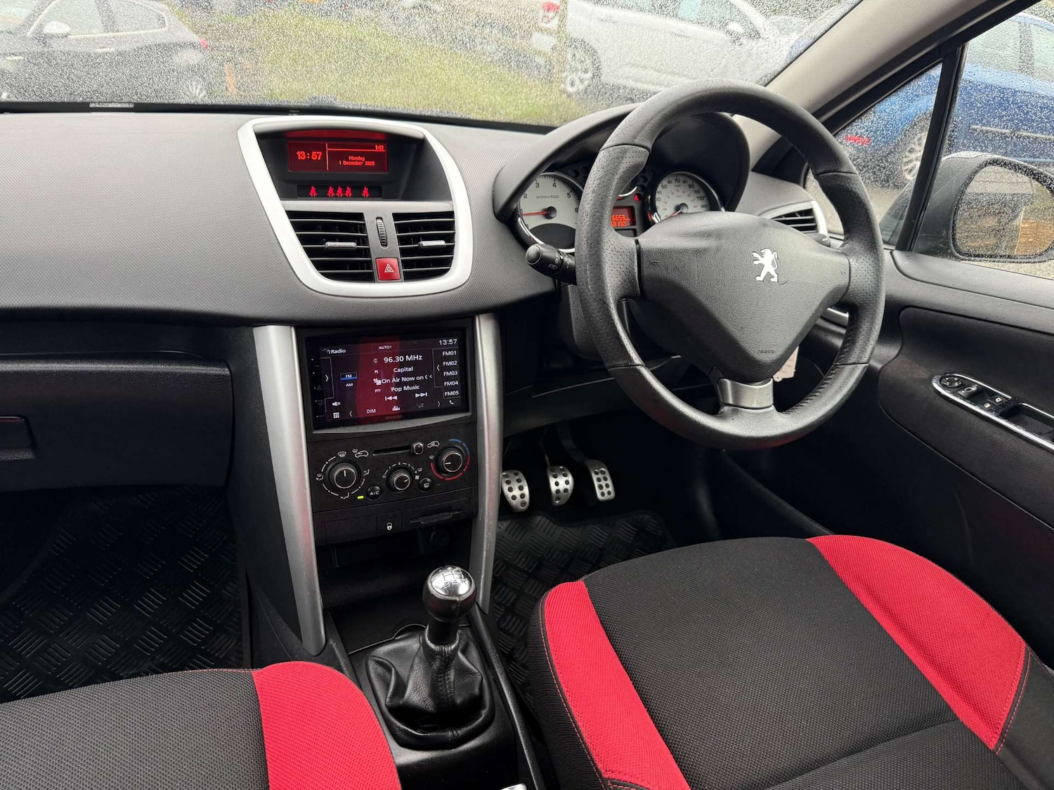 Used Peugeot 207 2012 for sale - 76882889: Photo 25