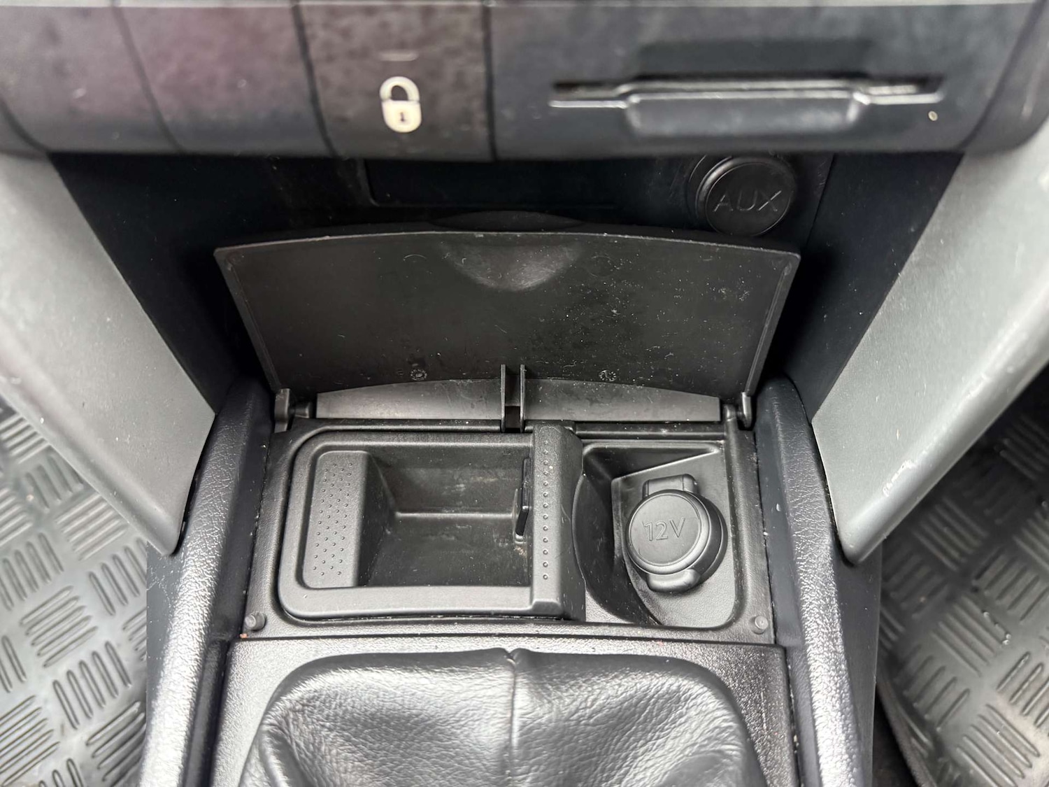 Used Peugeot 207 2012 for sale - 76882889: Photo 37