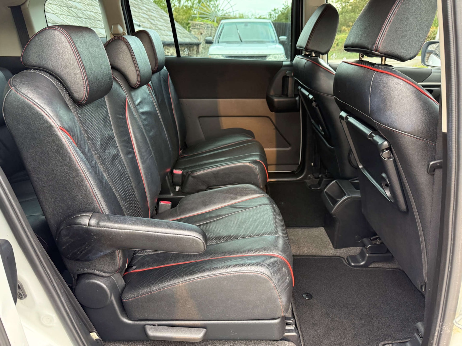 Used Mazda Mazda5 2011 for sale - 76878094: Photo 21