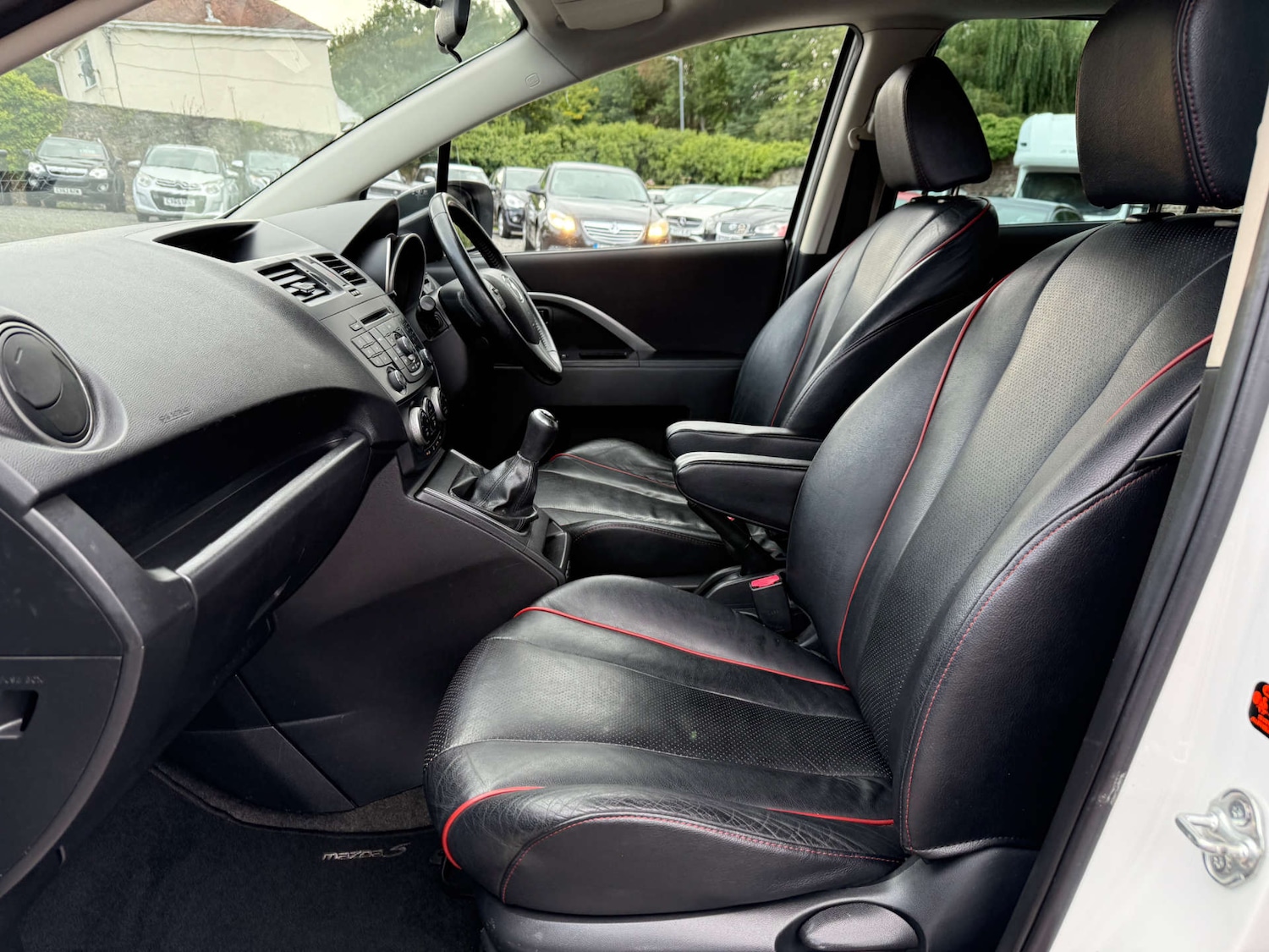 Used Mazda Mazda5 2011 for sale - 76878094: Photo 25