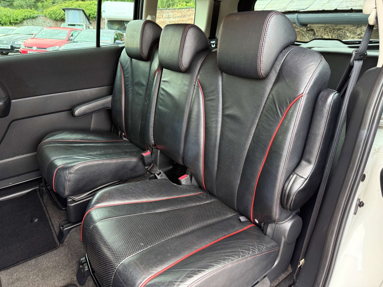 Used Mazda Mazda5 2011 for sale - 76878094: Photo 28