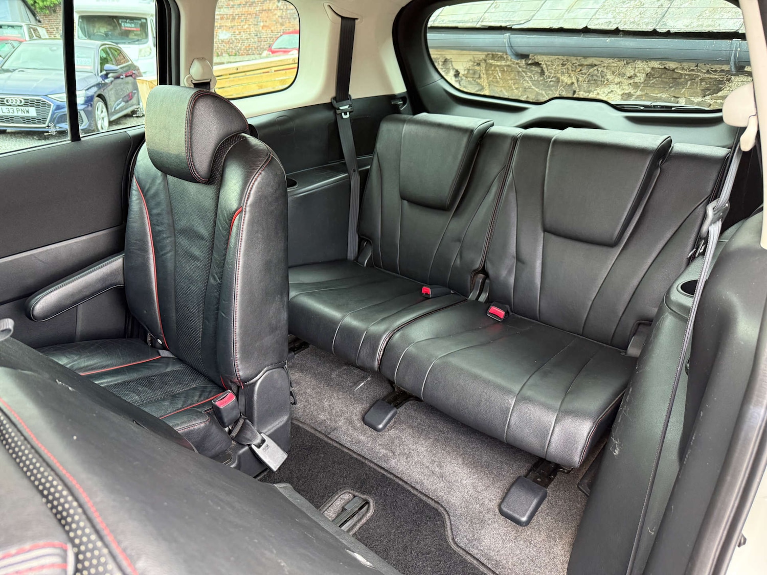 Used Mazda Mazda5 2011 for sale - 76878094: Photo 31