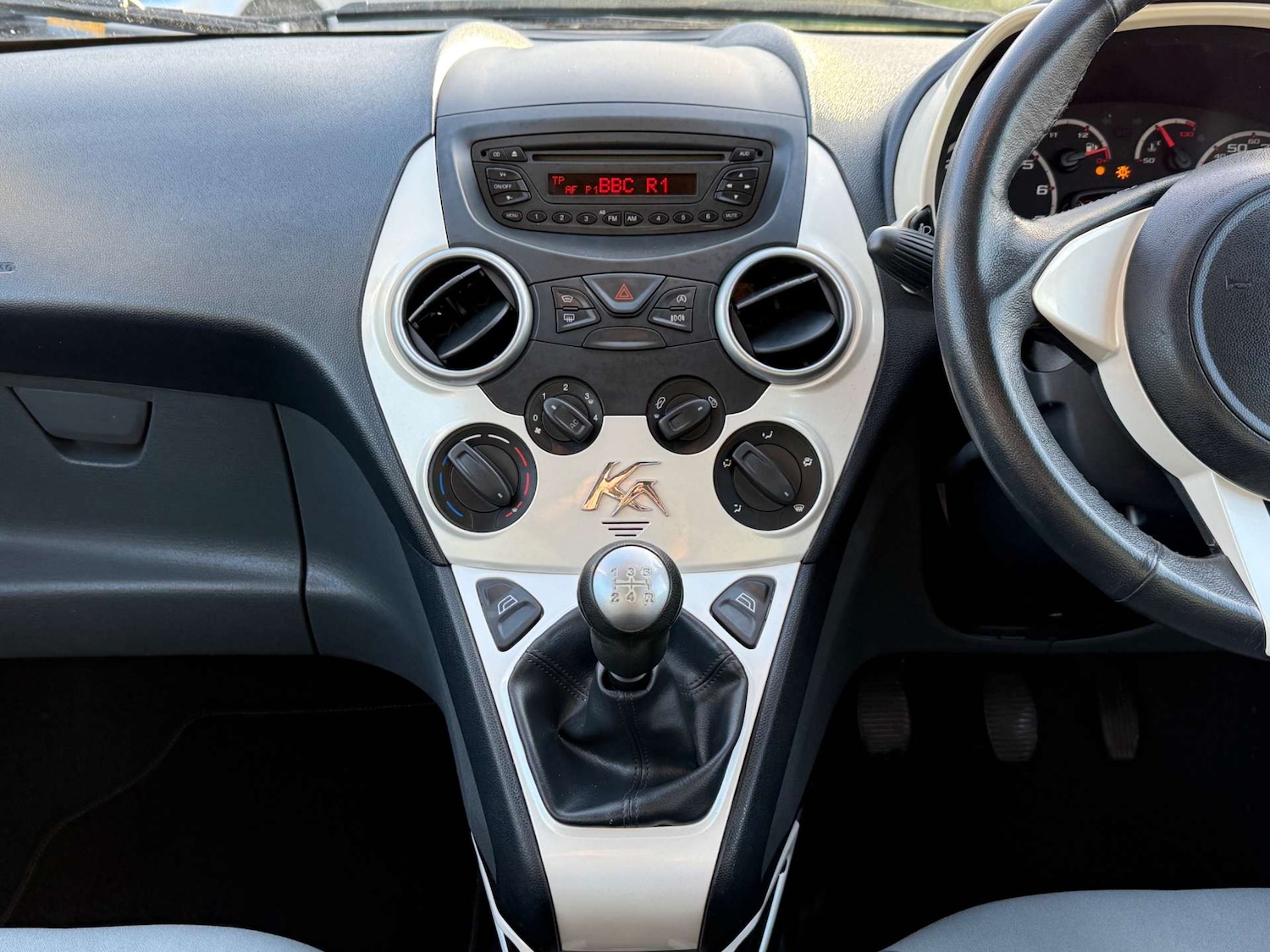 Used Ford Ka 2014 for sale - 76882891: Photo 30