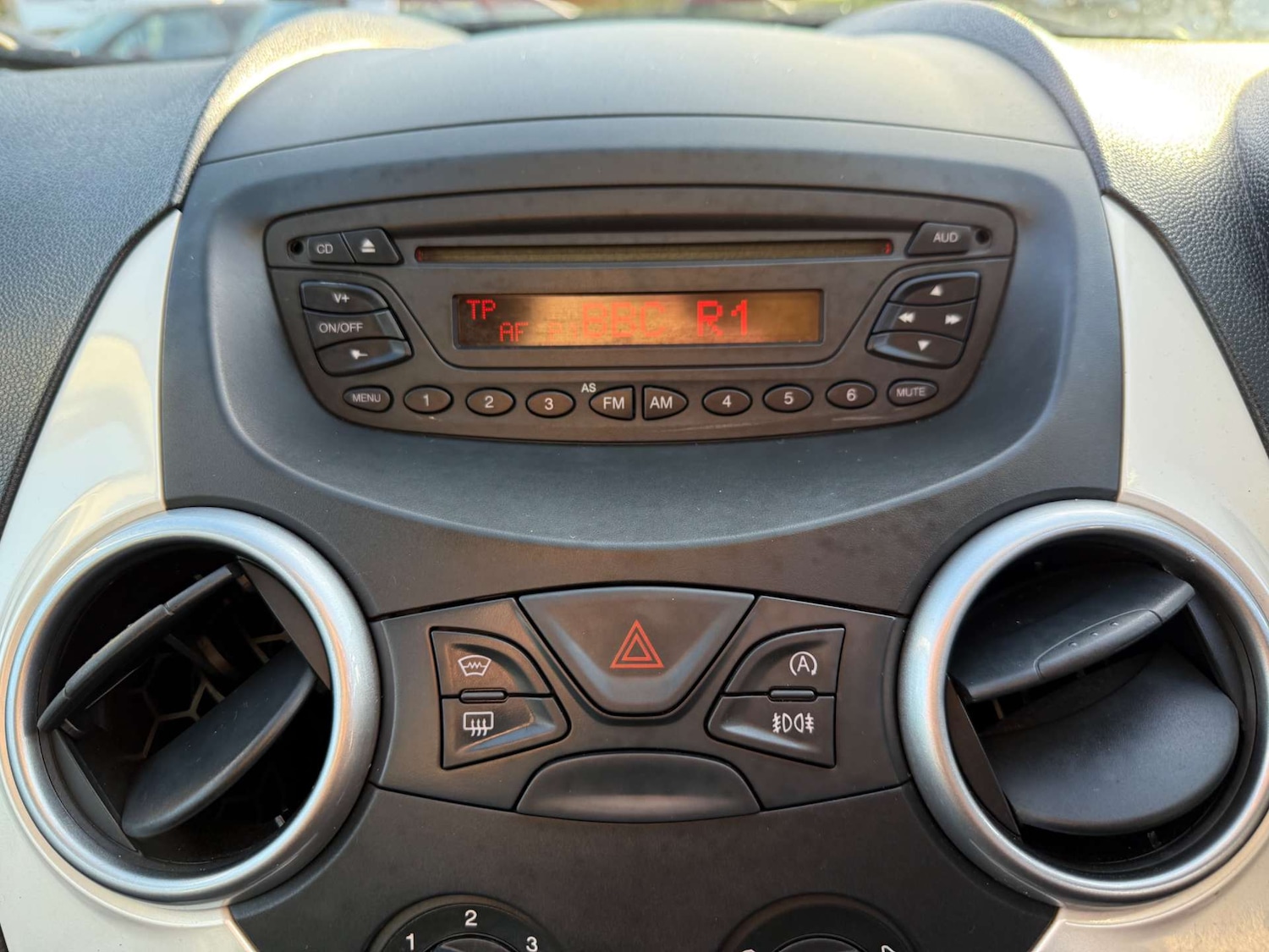 Used Ford Ka 2014 for sale - 76882891: Photo 31