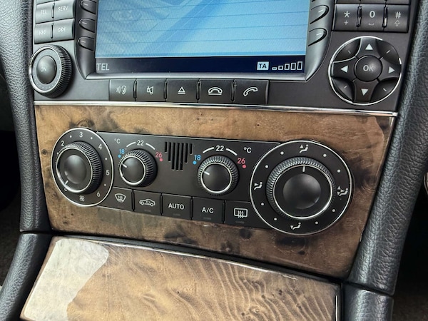 Used Mercedes-Benz CLK 2006 for sale - 76193413: Photo 46