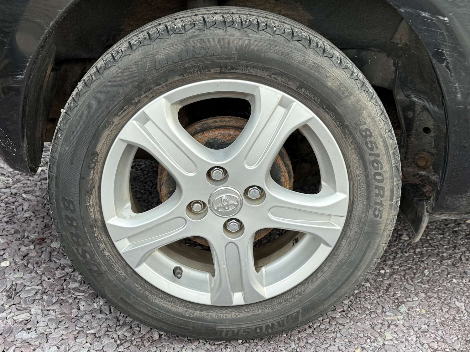 Used Toyota Yaris 2010 for sale - 76905260: Photo 49