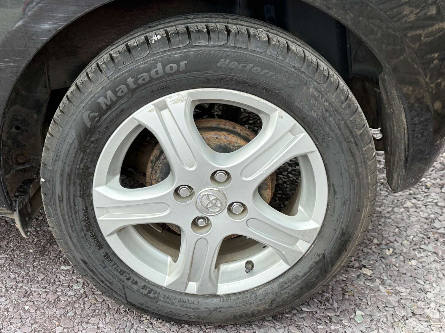 Used Toyota Yaris 2010 for sale - 76905260: Photo 50